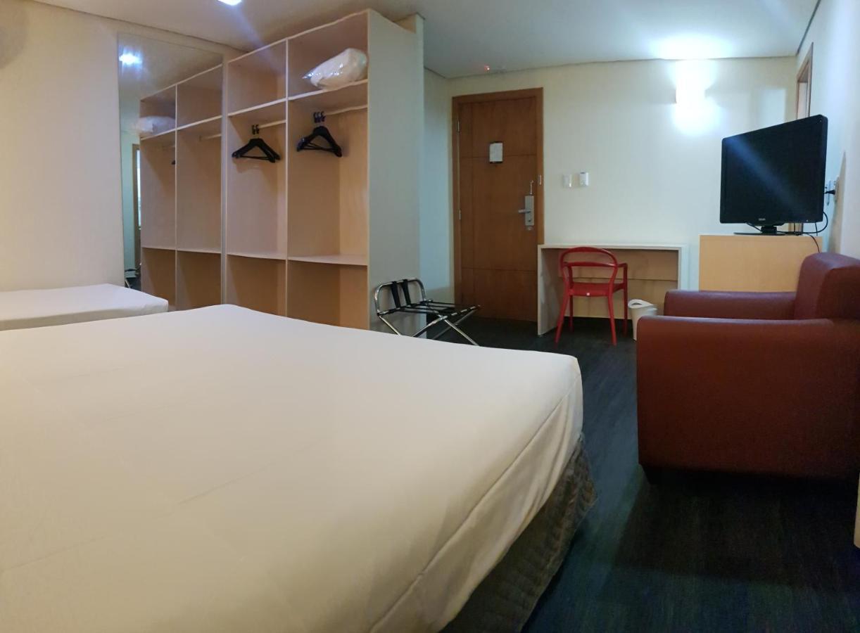 Ibis Styles Belem Batista Campos Hotel Exterior foto